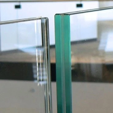 Laminated glass railing panels for architectural projects
