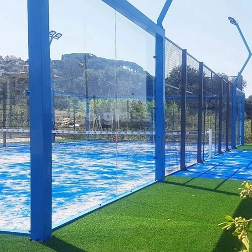 Τένις γυάλινο γήπεδο